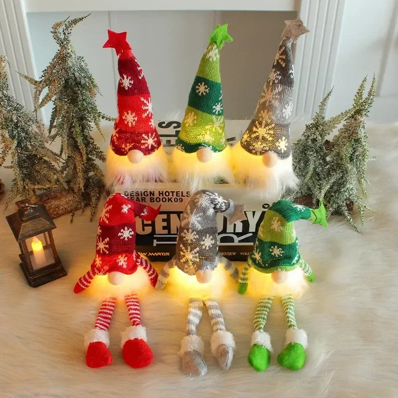 Boneco Duende Natalino de Pelúcia com LED – Enfeite Decorativo