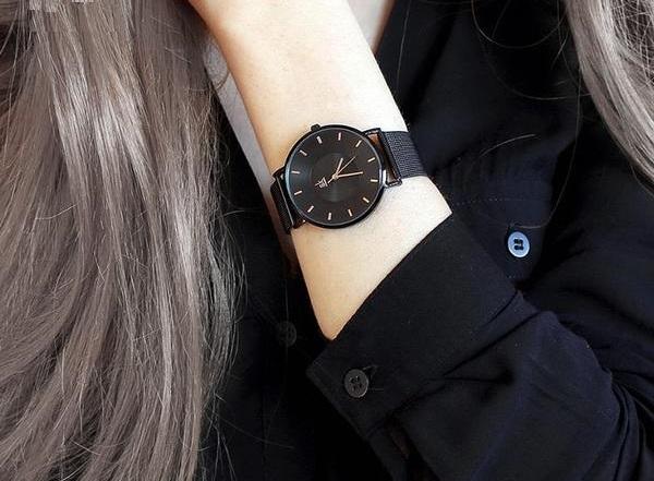 Relógio Feminino de Pulso Design Elegante